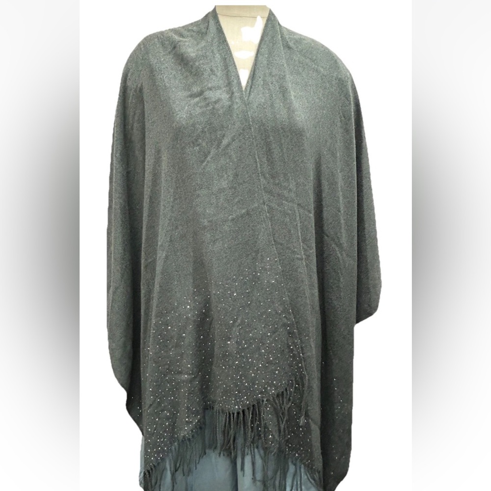 Adrienne Vittadini Wrap Women Gray OS Classic Shawl Fringe studded